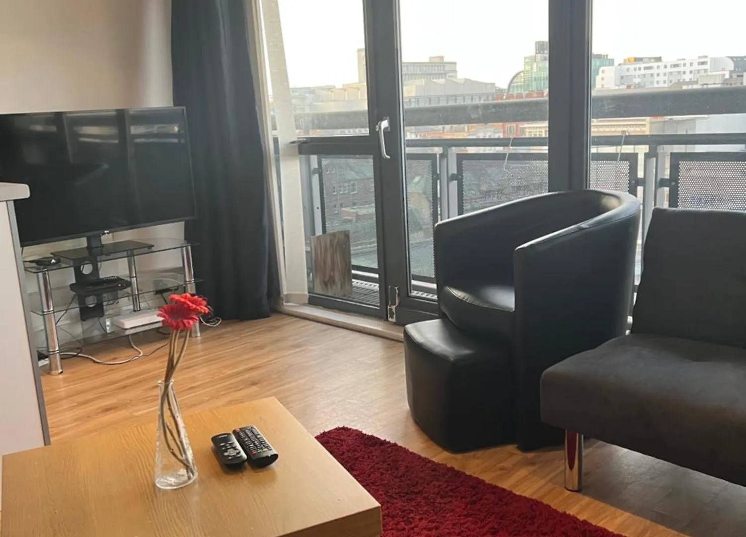 City Centre Apartmentt With Balcony Nottingham Apartment